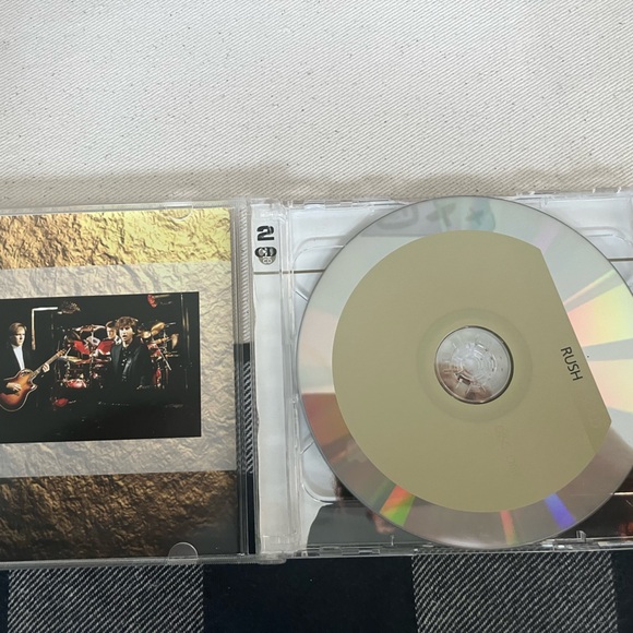 Rush Gold - Picture 4 of 4